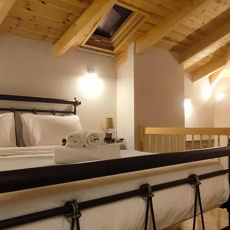 δρυάδες Apartman Aráhova