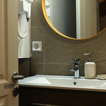δρυάδες Apartman Aráhova